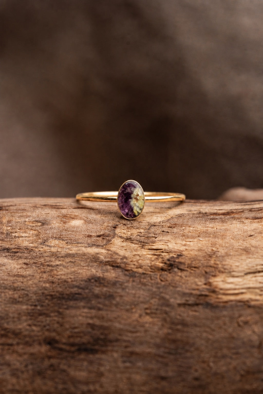 Violet Stacking Ring Gold