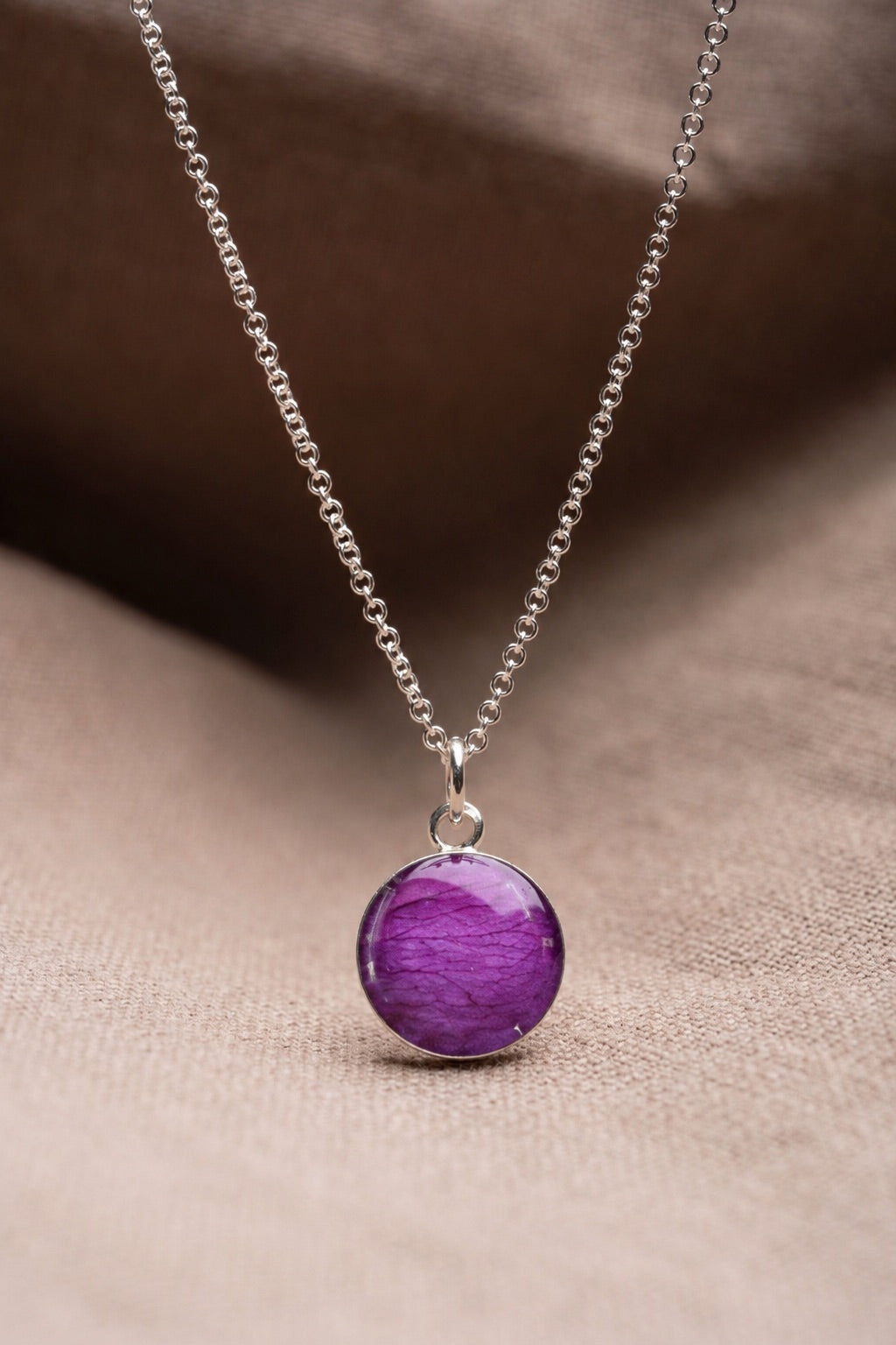 Wild Rose Round Necklace Silver
