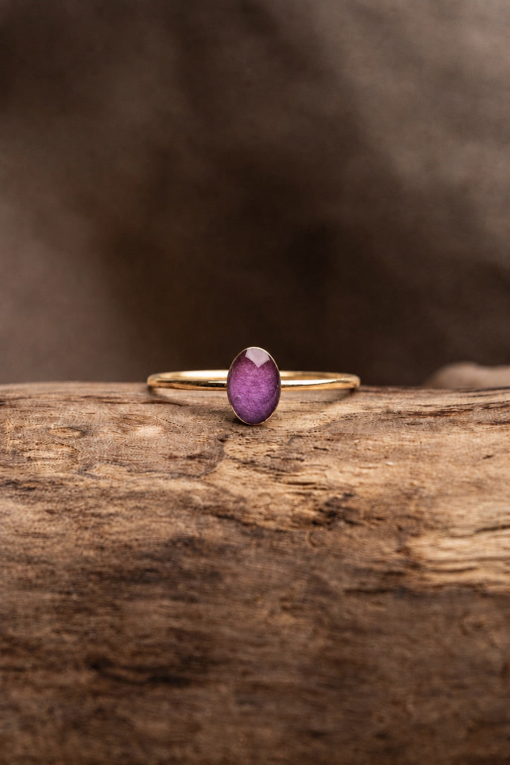 Wild Rose Oval Stacking Ring Gold